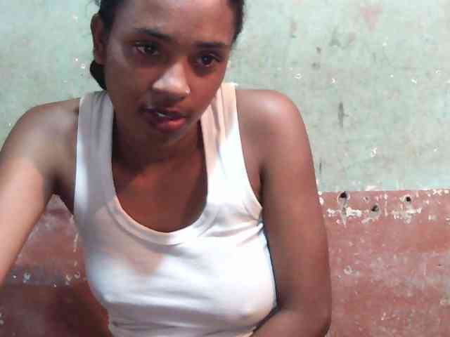 TriciaBella webcam
