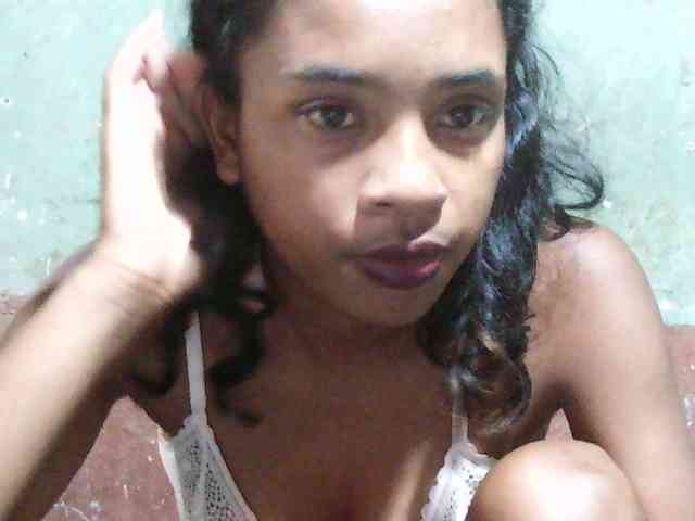TriciaBella webcam