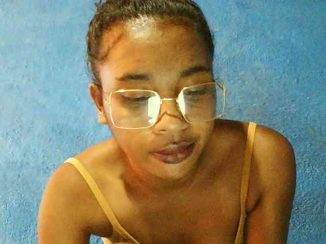 TriciaBella Live Webcam on BongaCams