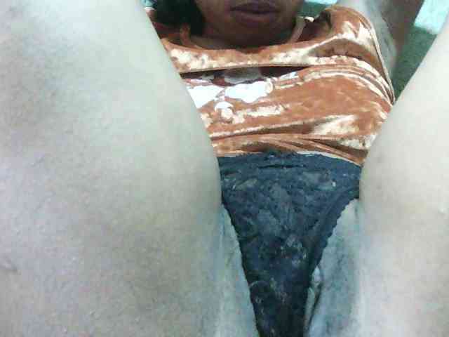 TriciaBella webcam