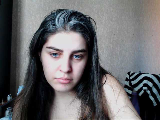 Roselina's BongaCams show and profile