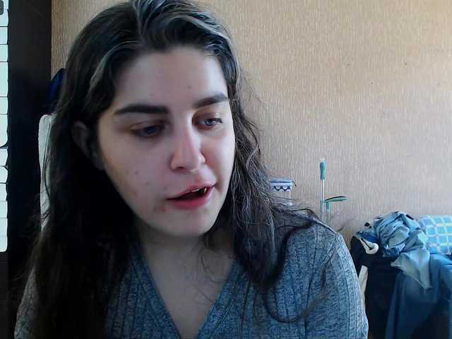 Roselina's BongaCams show and profile