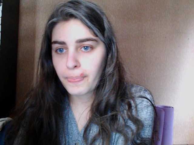 Roselina's BongaCams show and profile