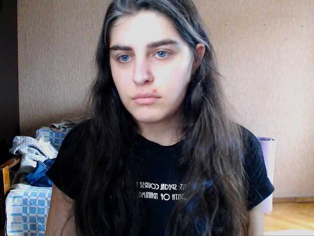 Roselina's BongaCams show and profile