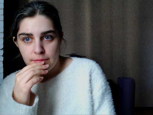 Roselina's BongaCams show and profile