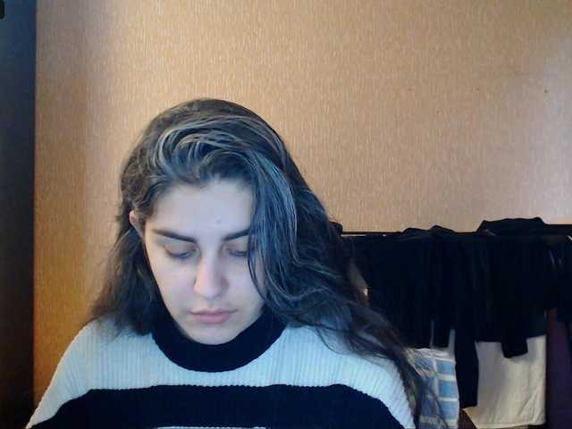 Roselina's BongaCams show and profile