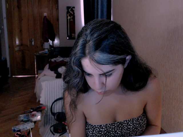  Roselina chat room