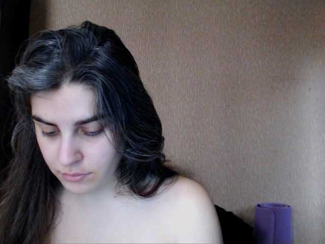 Roselina's BongaCams show and profile