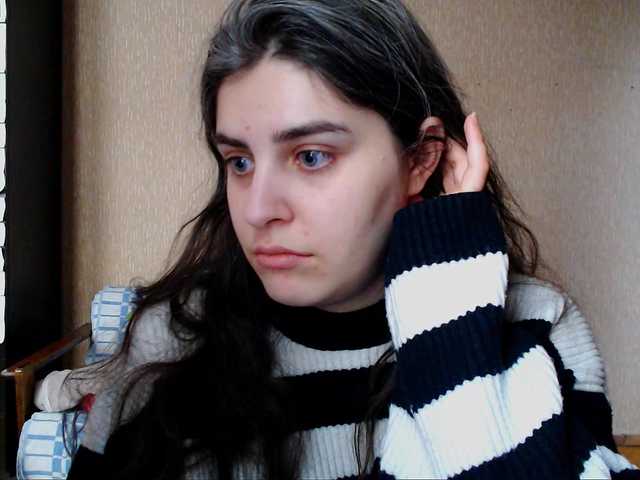 Roselina's BongaCams show and profile