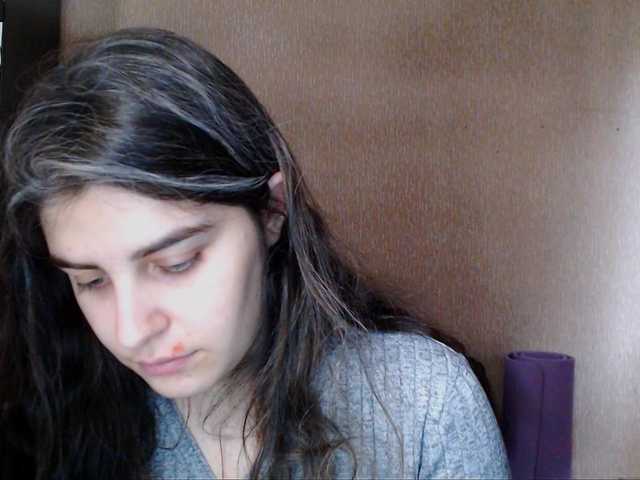 Roselina's BongaCams show and profile