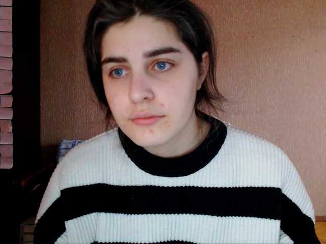 Roselina's BongaCams show and profile