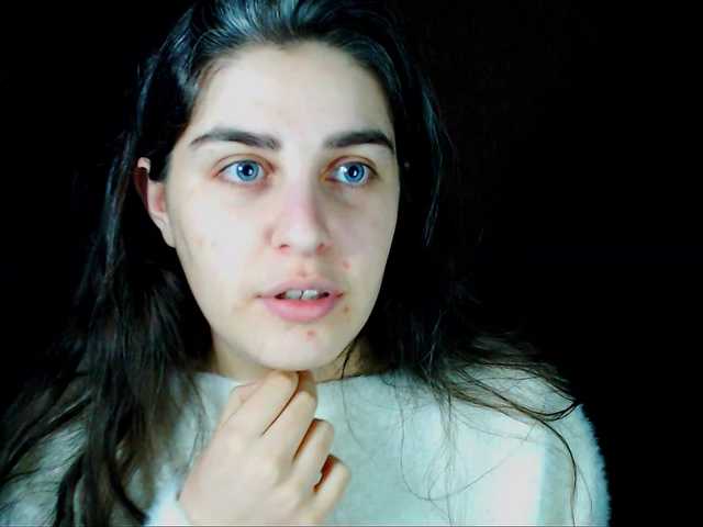 Roselina's BongaCams show and profile