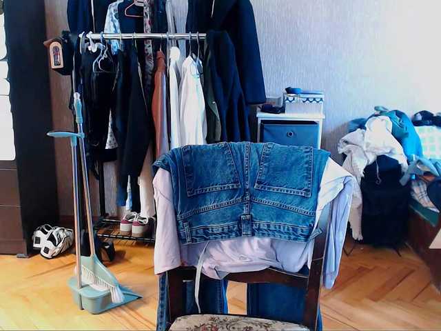 Roselina's BongaCams show and profile