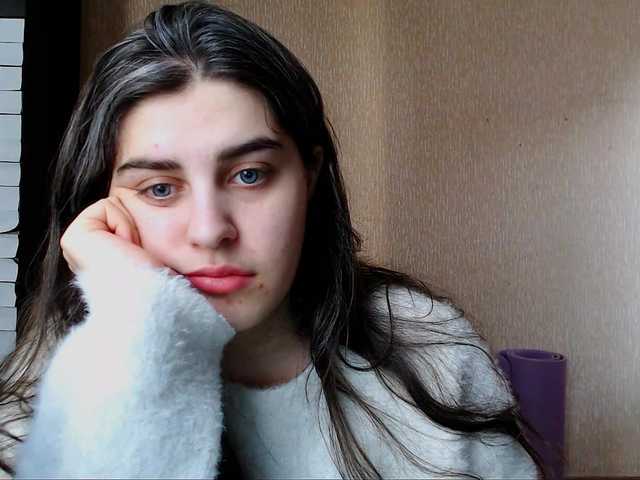 Roselina's BongaCams show and profile