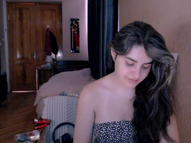  Roselina chat room