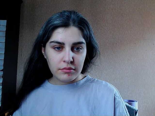 Roselina's BongaCams show and profile