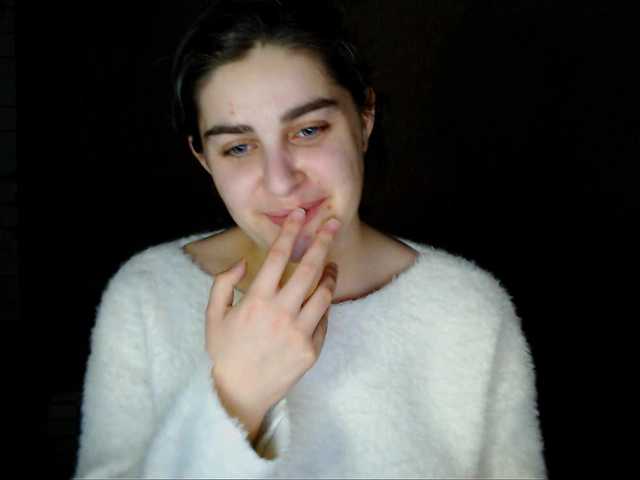 Roselina's BongaCams show and profile