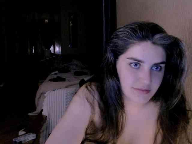 Roselina Live Webcam on BongaCams