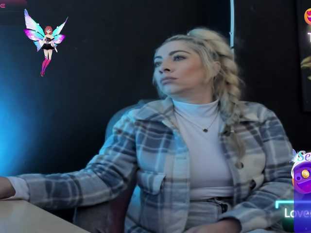 viktoria-davis's BongaCams show and profile