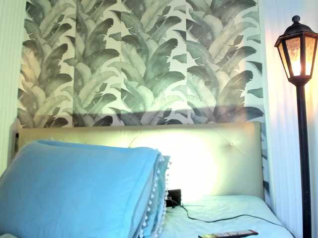 viktoria-davis's BongaCams show and profile