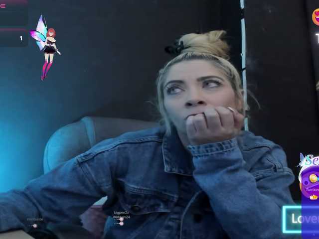 viktoria-davis's BongaCams show and profile