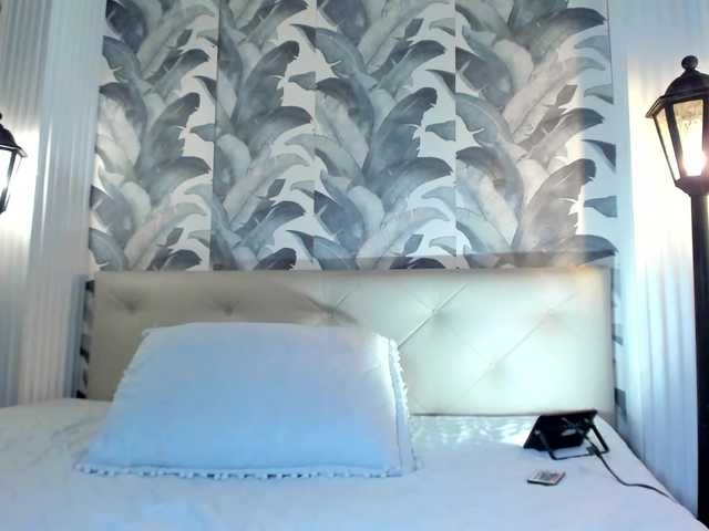 viktoria-davis's BongaCams show and profile