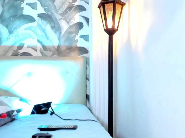 viktoria-davis's BongaCams show and profile