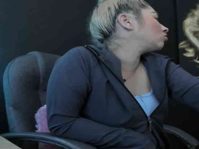 viktoria-davis webcam