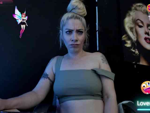 viktoria-davis webcam