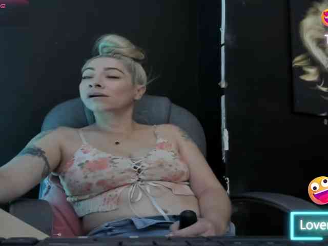 viktoria-davis webcam