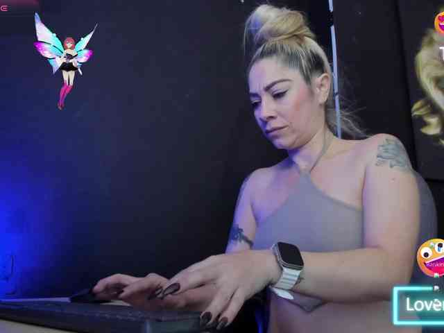 viktoria-davis webcam