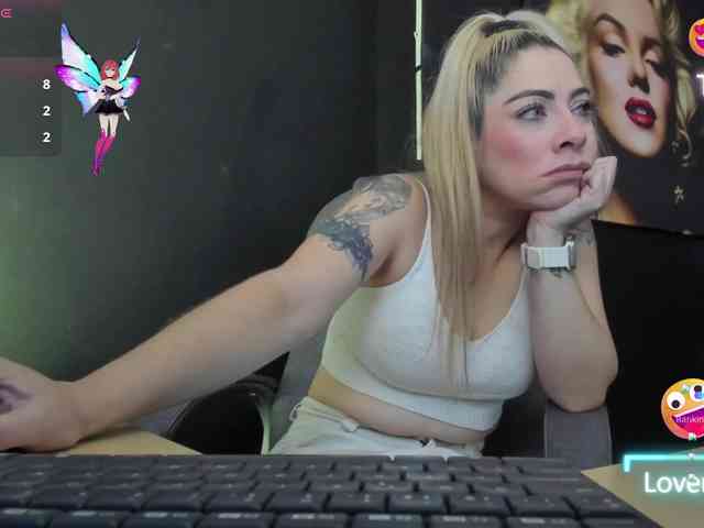 viktoria-davis webcam