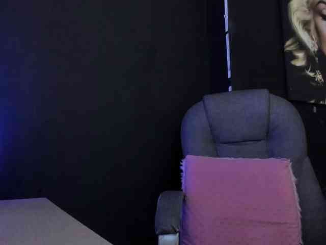 viktoria-davis webcam