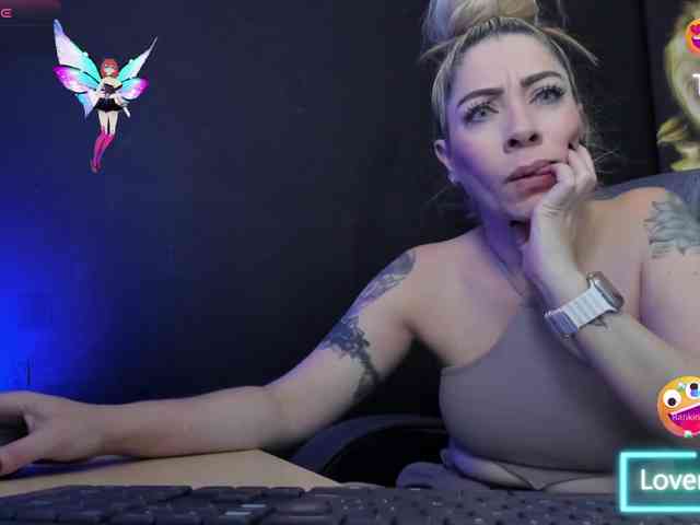 viktoria-davis webcam