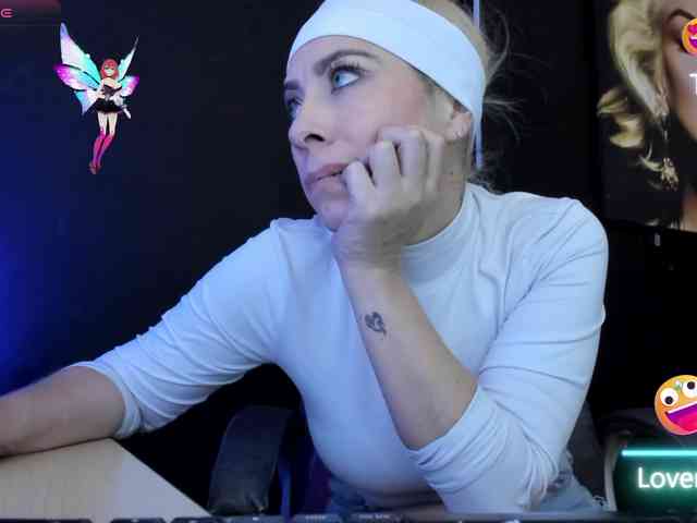 viktoria-davis webcam