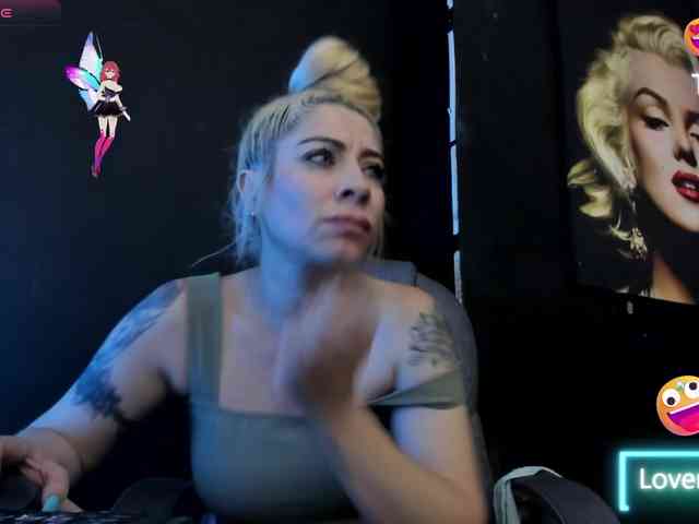 viktoria-davis webcam
