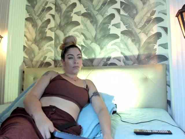 viktoria-davis webcam