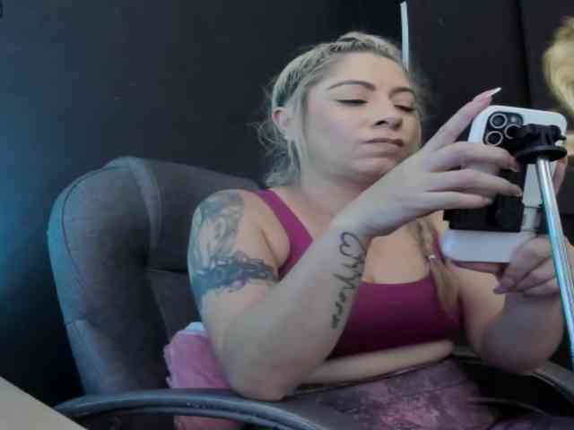 viktoria-davis webcam