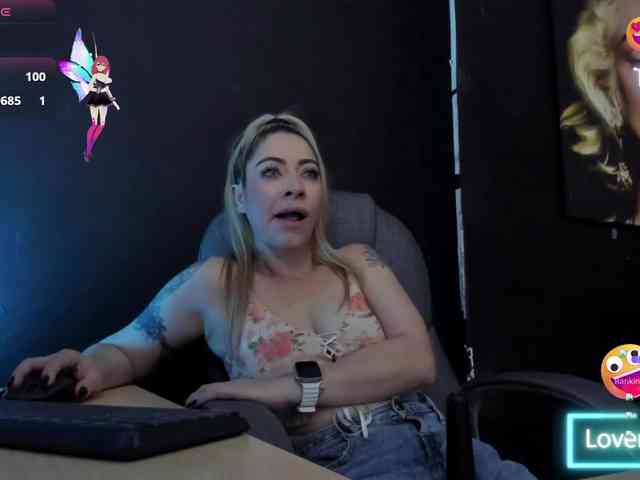 viktoria-davis webcam