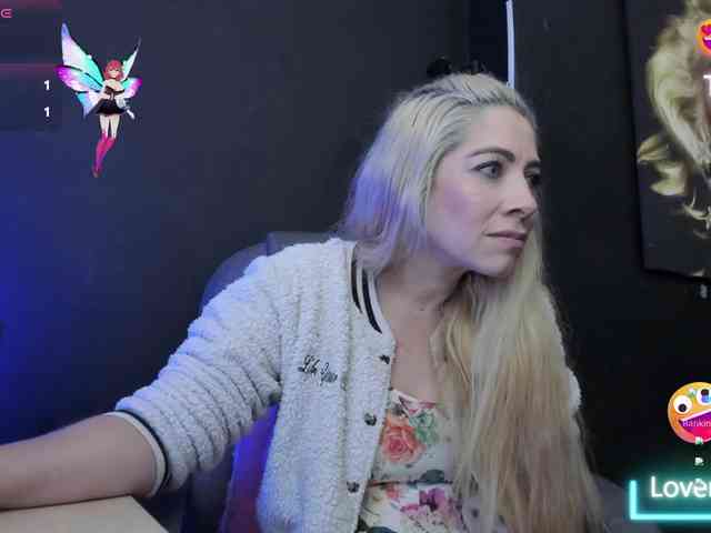 viktoria-davis webcam