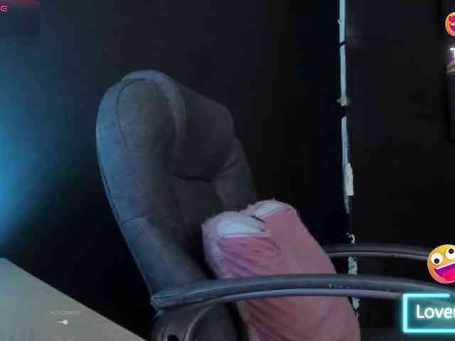 viktoria-davis webcam