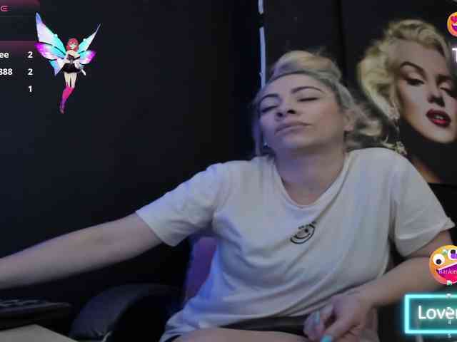 viktoria-davis webcam