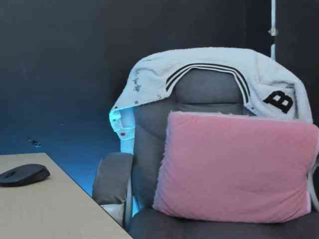 viktoria-davis webcam