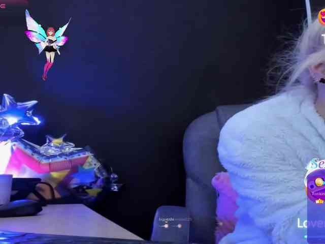 viktoria-davis viktoria-davis