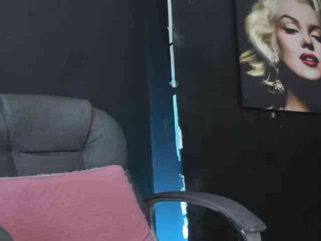 viktoria-davis webcam