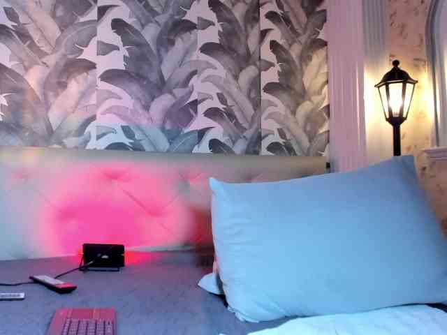 viktoria-davis webcam