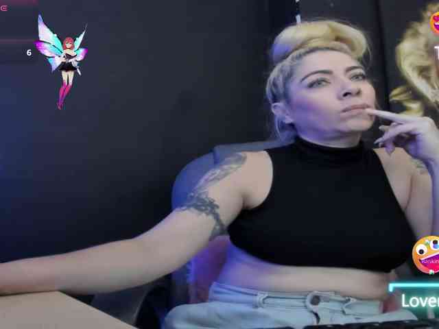 viktoria-davis webcam