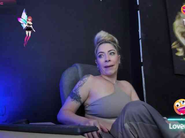 viktoria-davis webcam