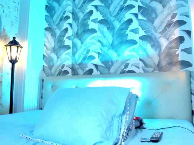 viktoria-davis webcam
