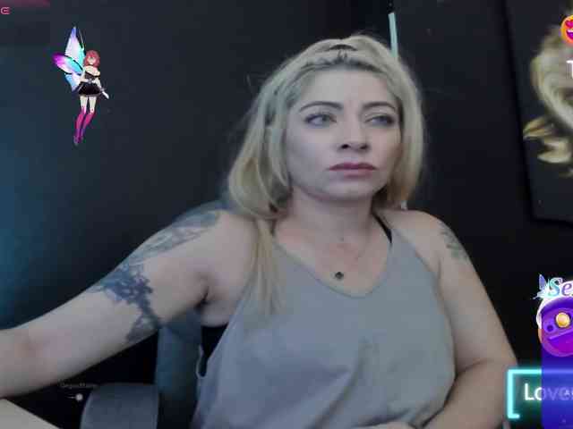 viktoria-davis webcam